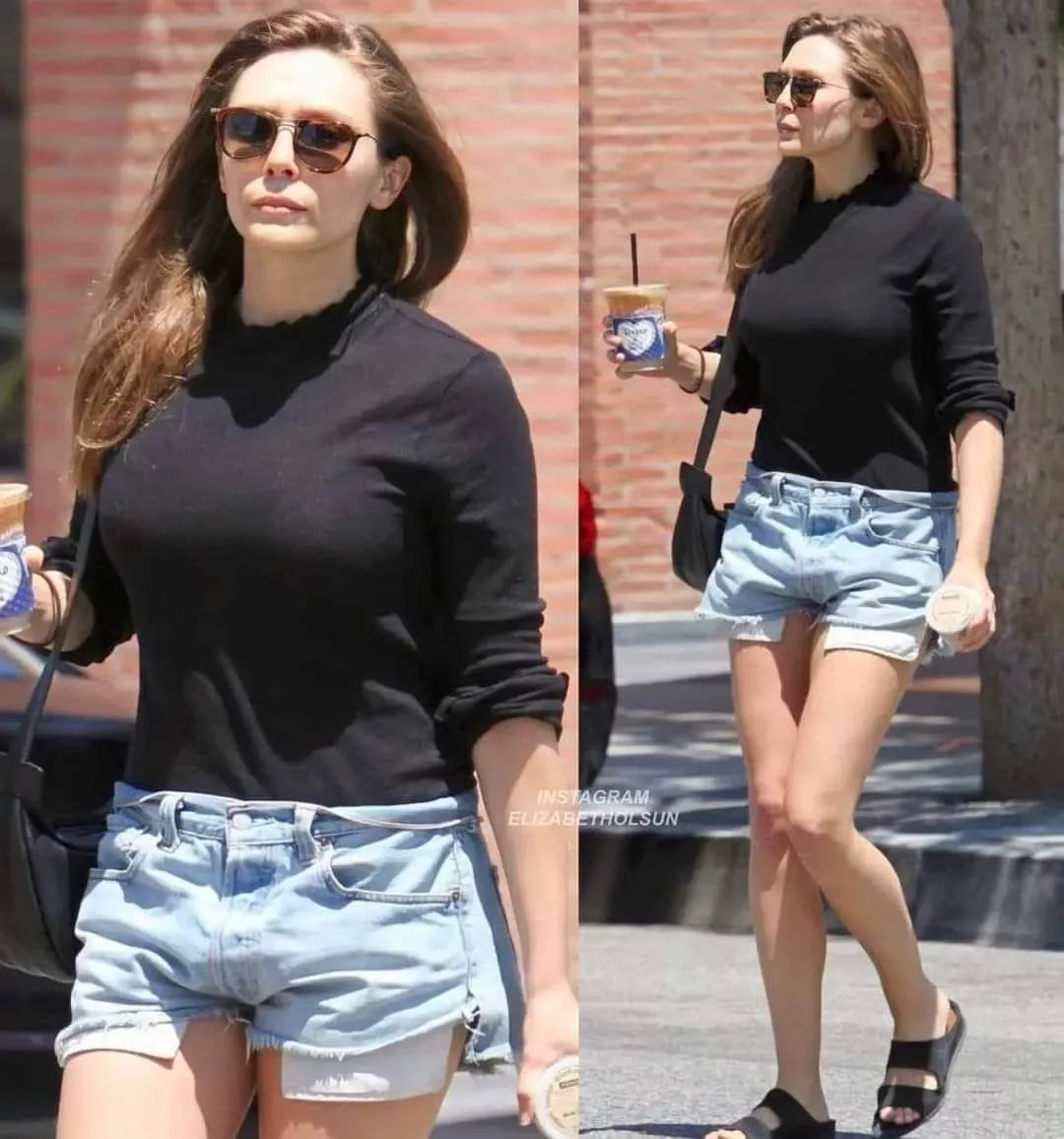 Elizabeth Olsen posted by lemonchin64