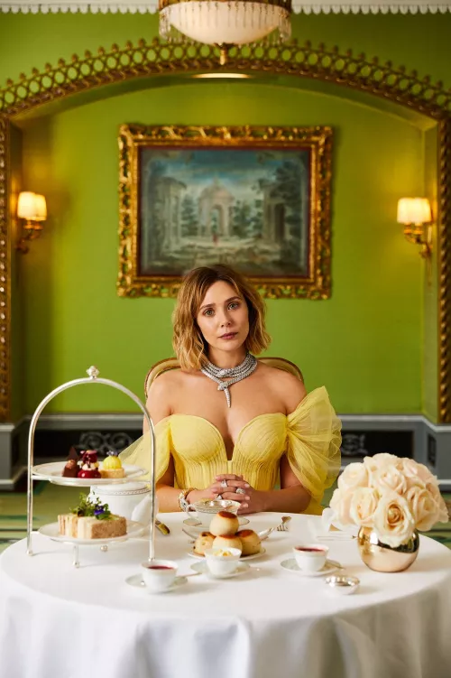 Elizabeth Olsen by WeMustGoBackMonke