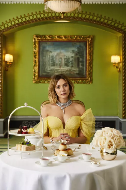 Elizabeth Olsen by DepsaboDilopcop