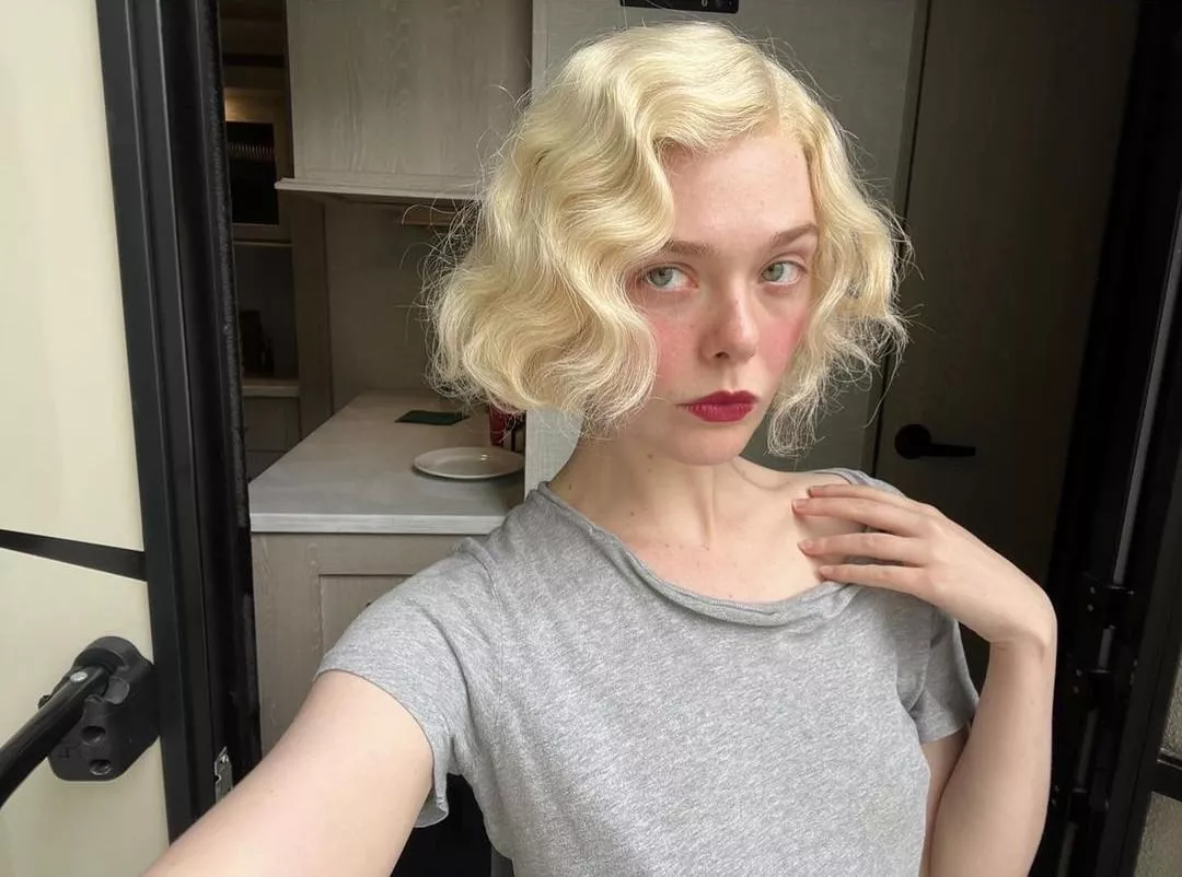 Elle Fanning posted by GlamMetalLion