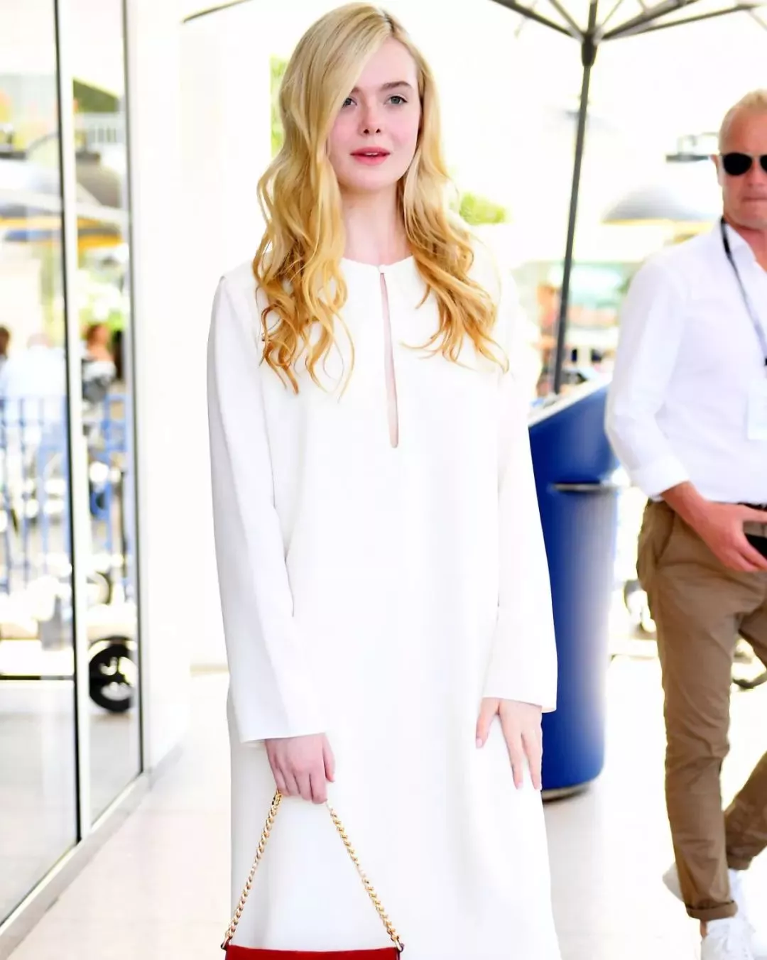Elle Fanning posted by GlamMetalLion