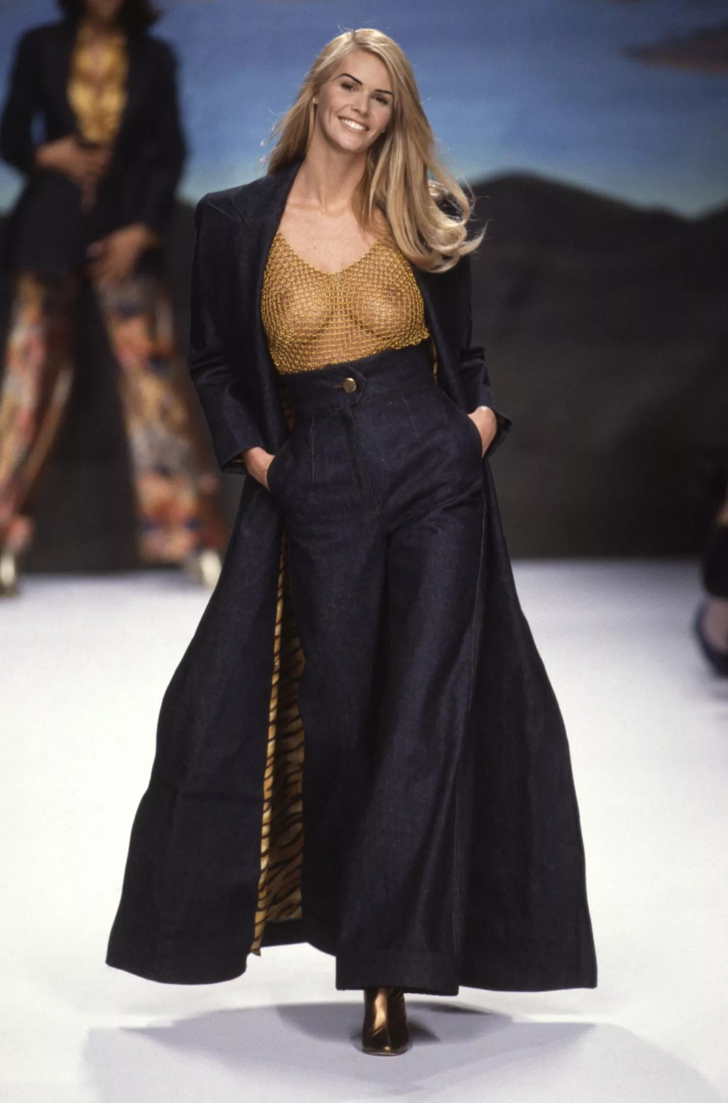 Elle Macpherson, 1995 posted by VikingDelights