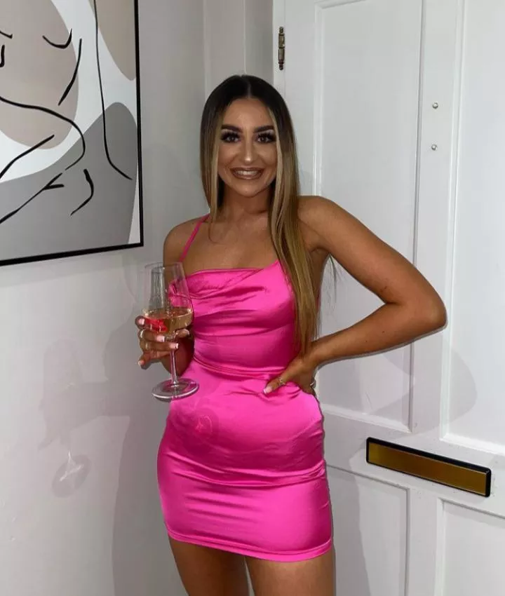 Ellen posted by corruptusextremis