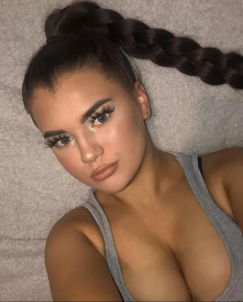 Ellie by bbrobin1221