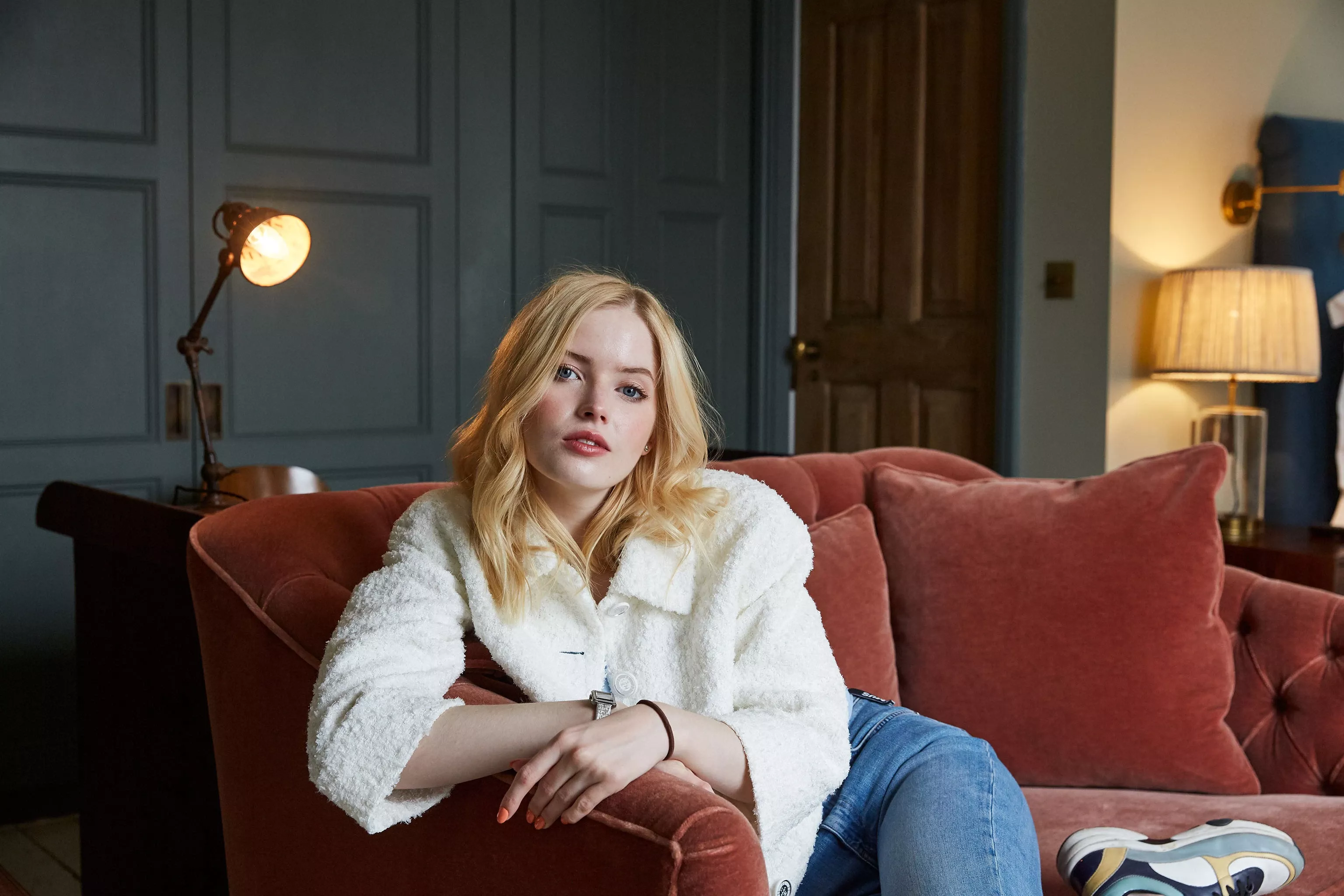 Ellie Bamber posted by parkernorwood