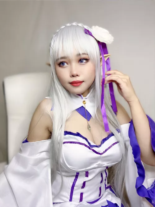 Emilia / Re:Zero by gbrllsml