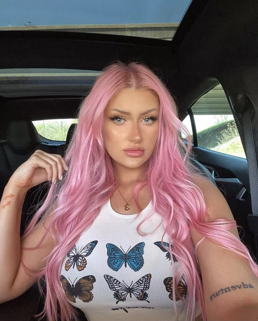 Emmy Bre posted by Toolsdown56