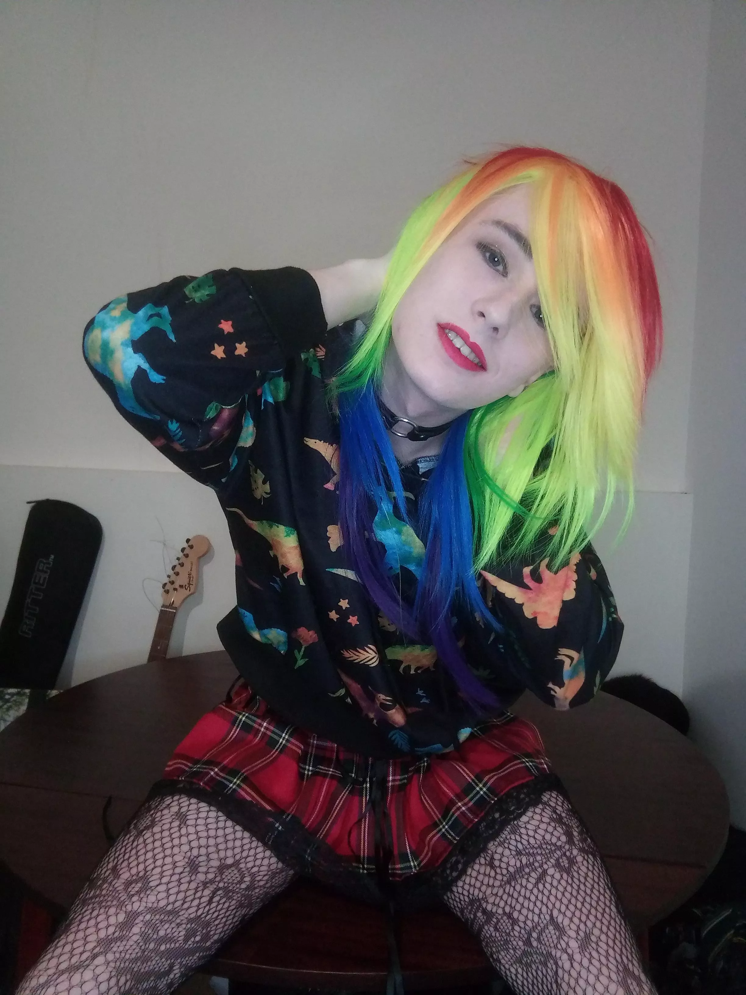 Emo GF? posted by SapphireLoveHeart