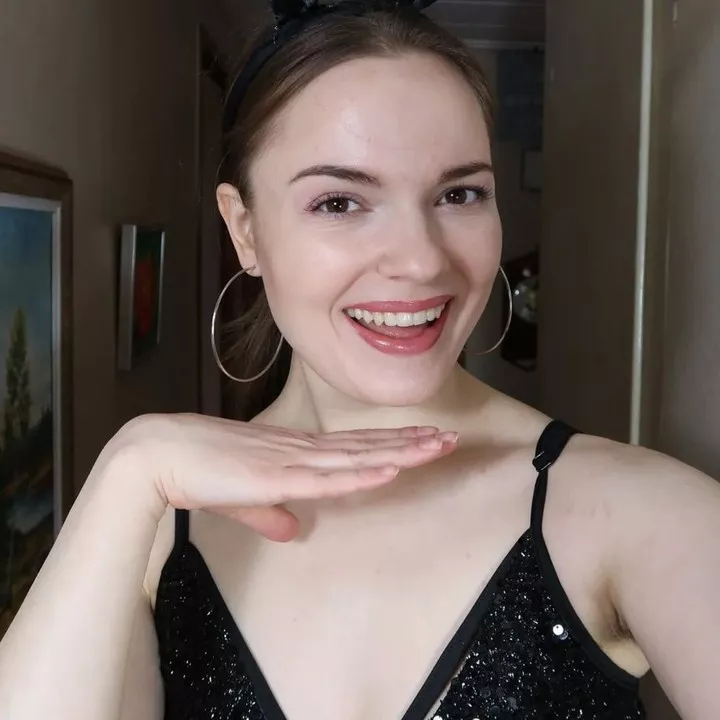 Emsammast posted by TaylorSwiftIsSexy