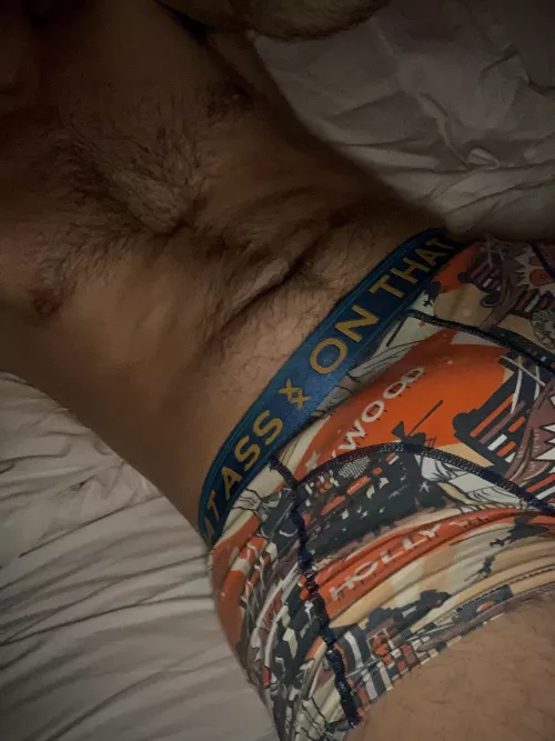 Emy’s out tonight. Any ladies to keep me company? Want to send her some naughty screenshots. by mario_emy