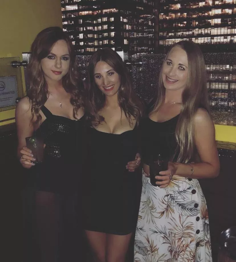 English babes posted by wesjames92