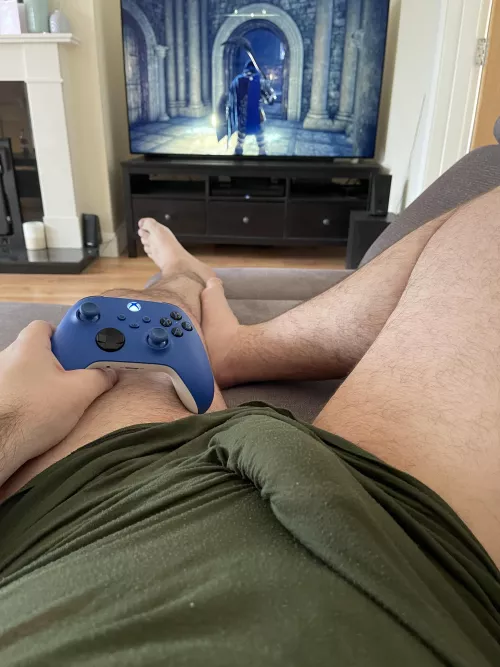 Enjoying my bulge while playing Elden Ring by Jet5ki85