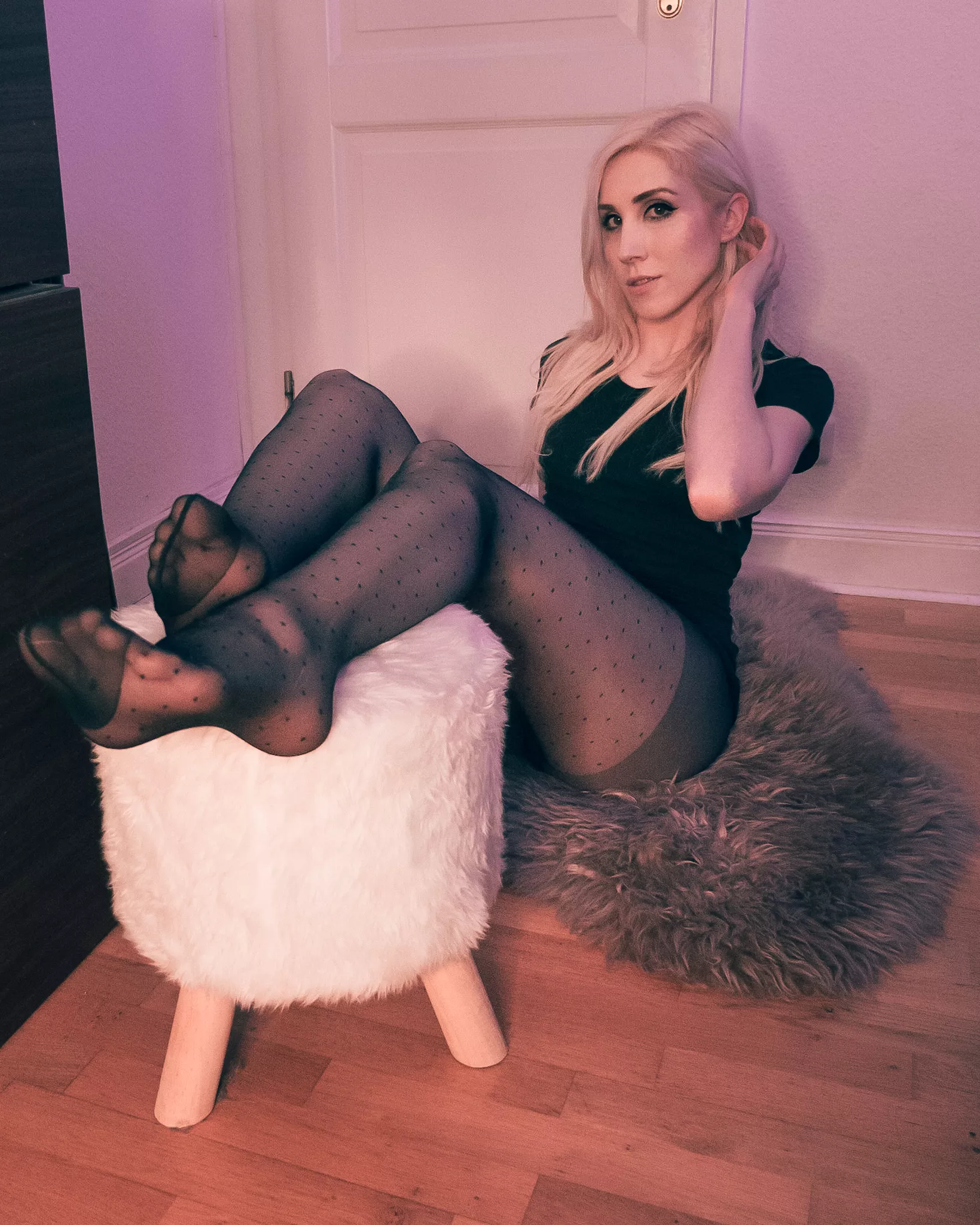 Enjoying the feel of nylon on my legs and soles... posted by Scoopcake