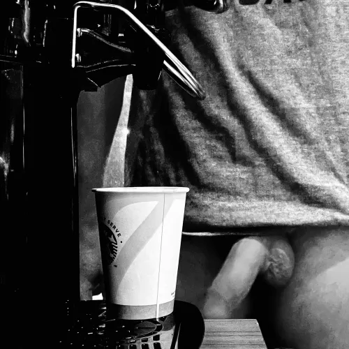 Enjoying the M Lounge by mufasjg