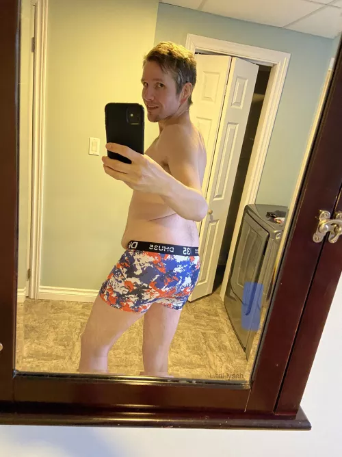 Enjoying the splash of colours by tril-lyseh