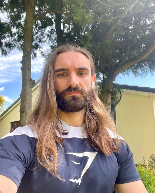 Enjoying the sun☀️ by Alexjh93