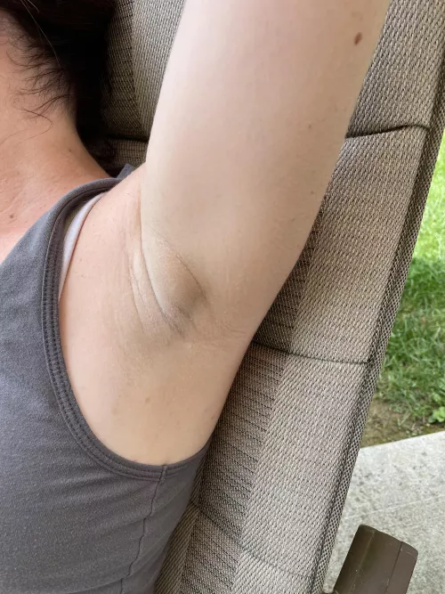 Enjoying this hot day! by msbellamoon