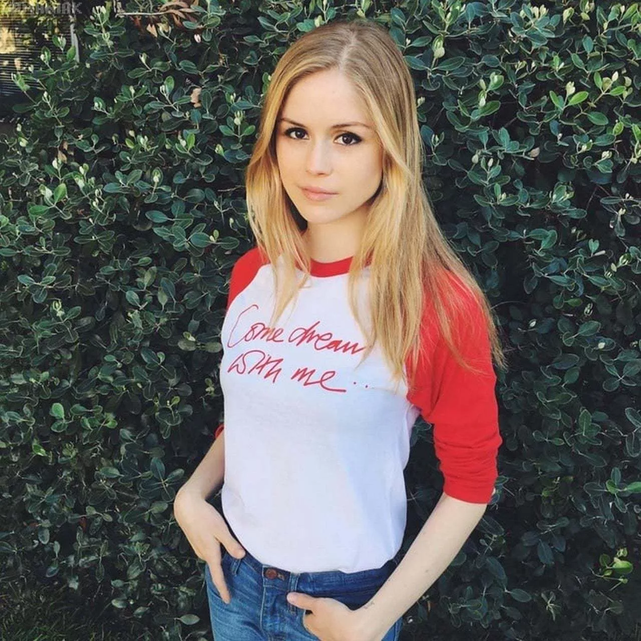 Erin Moriarty posted by sagar9175