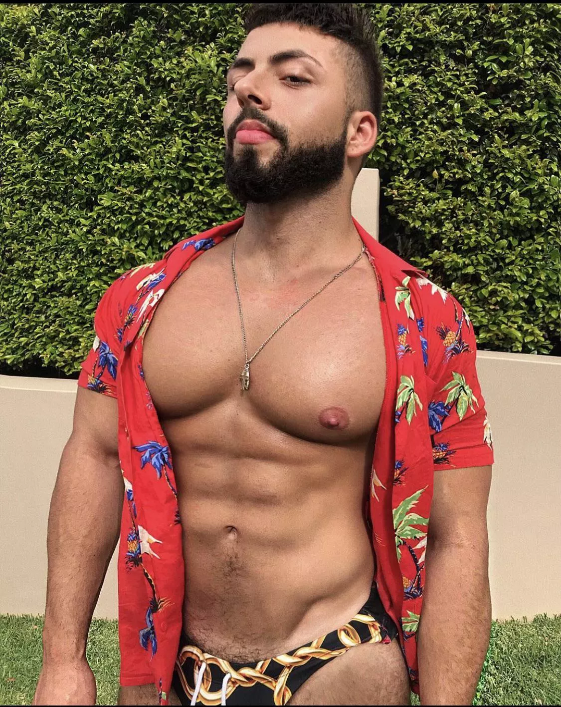 Erlias posted by PocketGay13