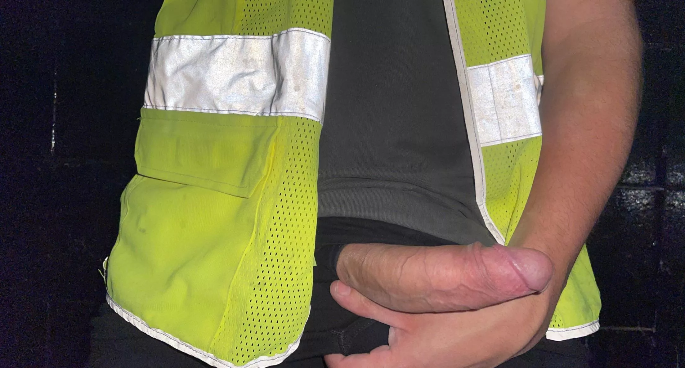 essential workers are better workers if they’re hung on the job 🍆 posted by themike110