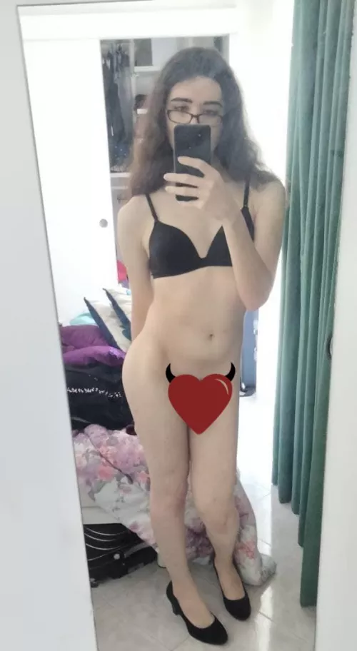 Estrogen is continuing to surprise me more and more😜 by scarletmasked