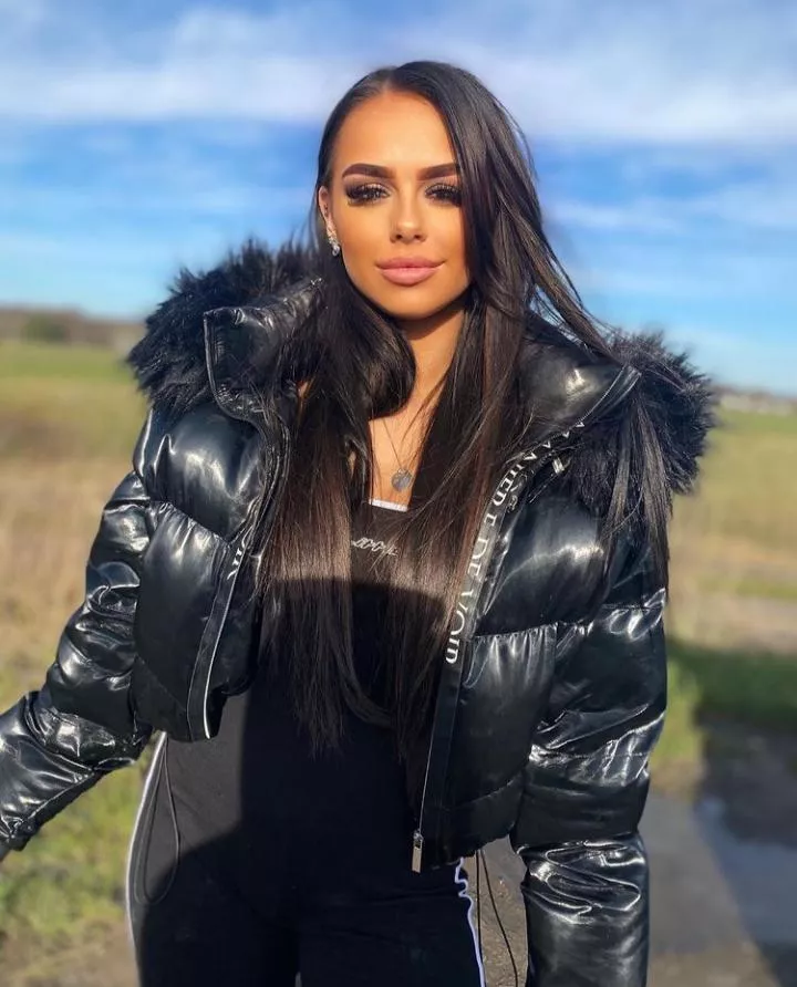 Eve posted by corruptusextremis