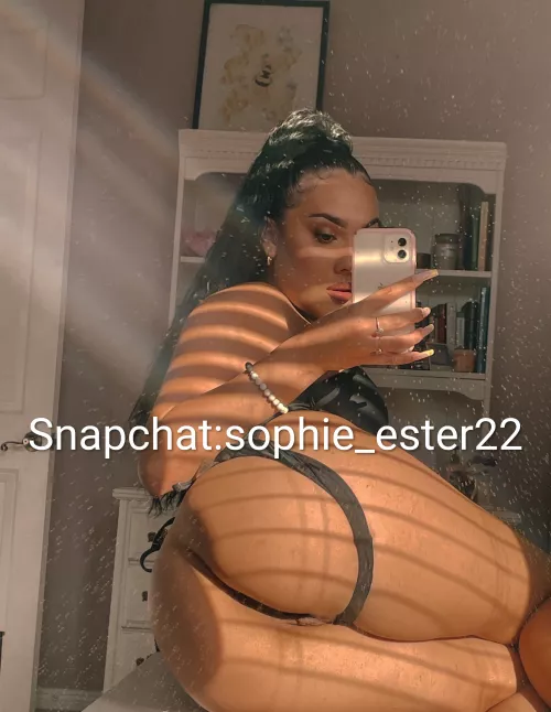 Ever fucked hispanic girl with fat ass? by giftsrest