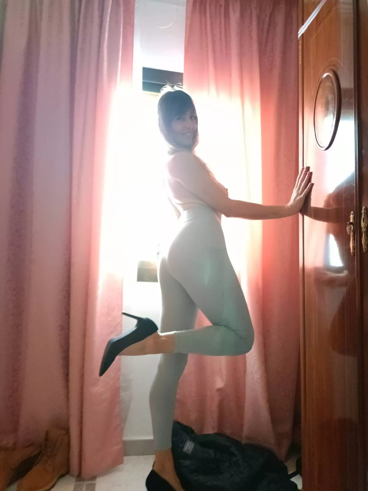 ever seen them with yoga pants 😂 posted by RainbowGirl8869