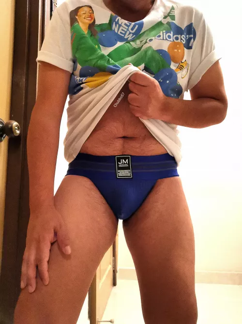 Ever wondered what other dudes are wearing under their running shorts? Me today, going for my brisk walk. Say 'Hi' if we meet. 😘😄🌳🏞️🚲 by chubbo57