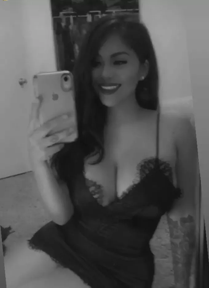 Every pleasure comes with a certain price.having a bored weekend, come entertain your goddess. posted by Mistressmandison6090