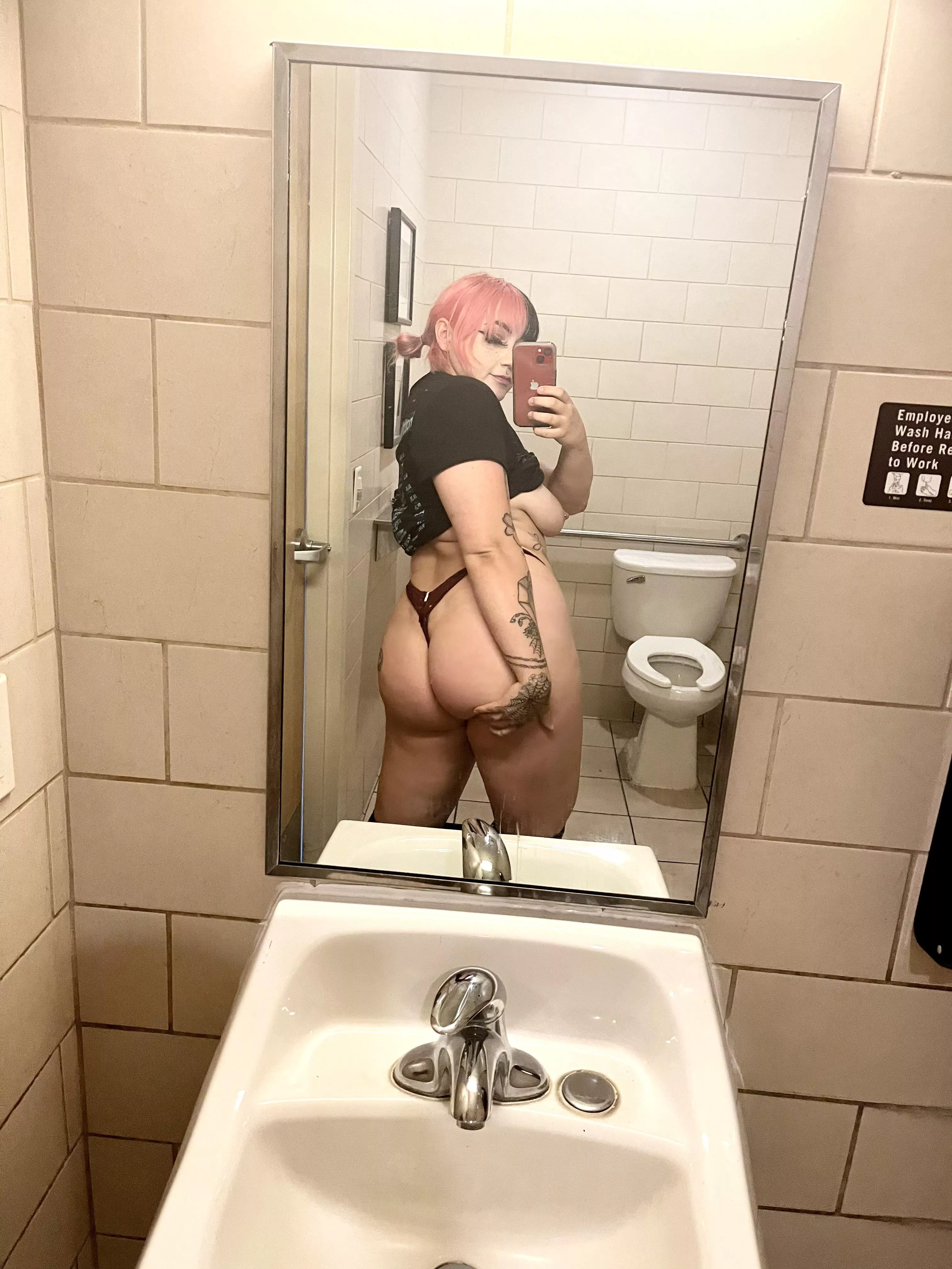 Every time I find a good mirror I gotta take nudes! posted by missmeduza