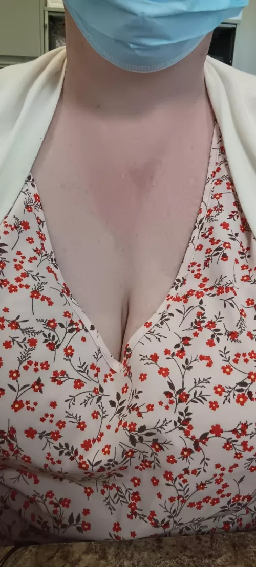 everybody kept looking down my top today. by pacouple83