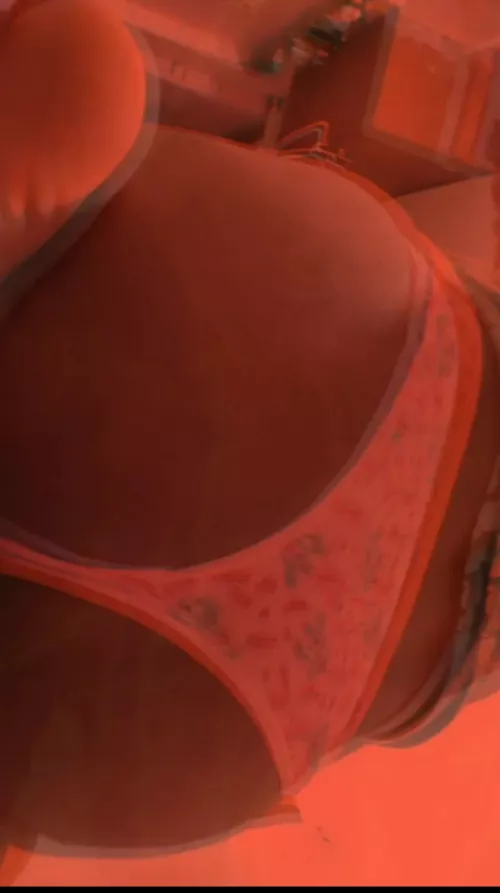 Everyday I get demotivated (not getting enough attention) by imstillstraight