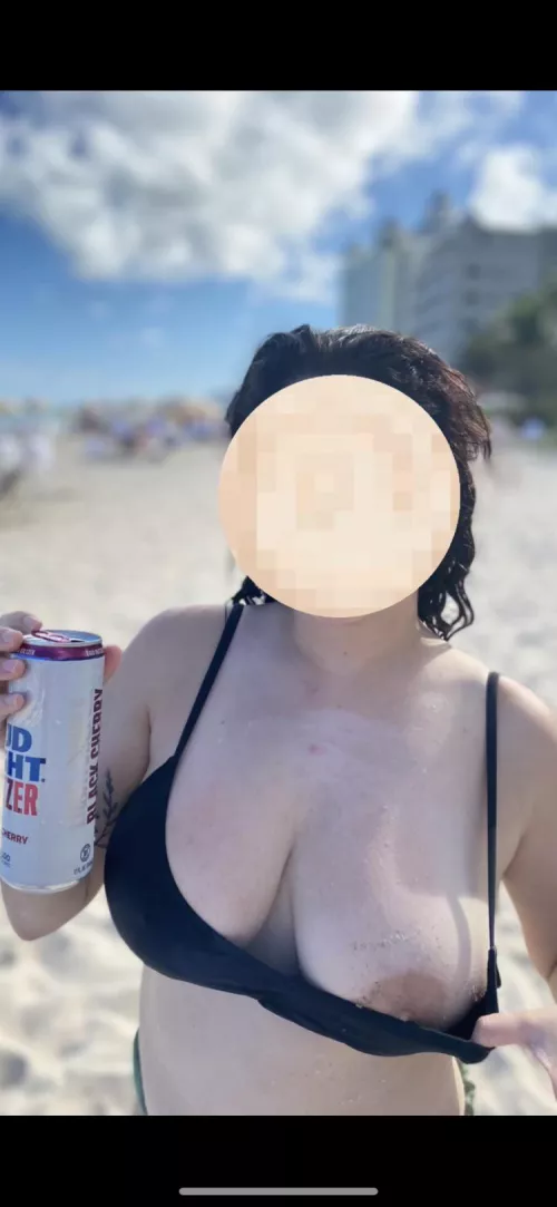 Everyone was looking by Amateurfun5321