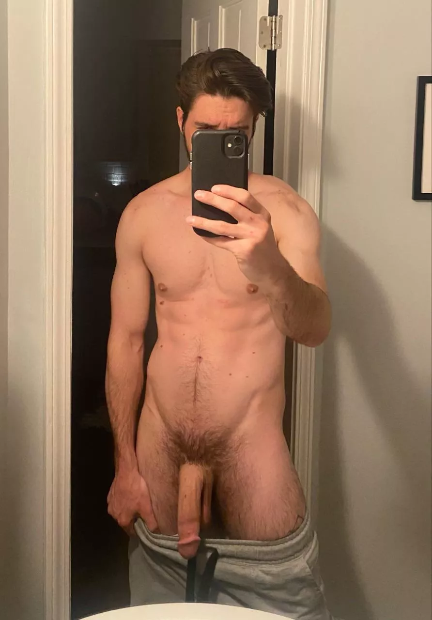 Everyone’s asleep [35] posted by Naps_n_dabs