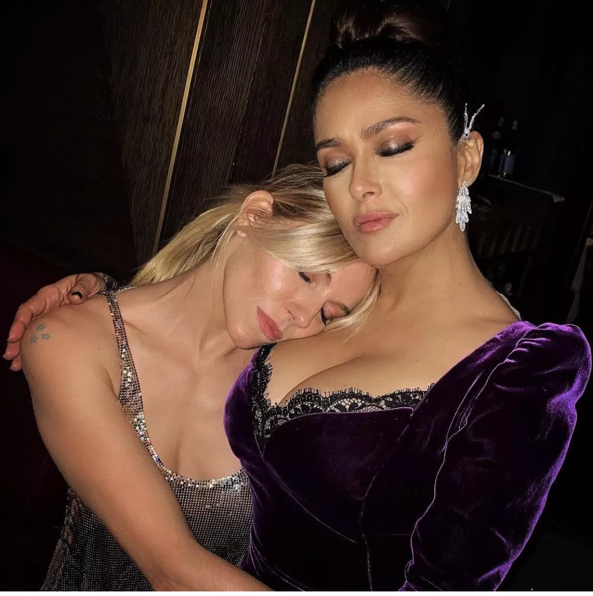 Everyone’s dream to be Sienna Miller right now posted by jstanz1989