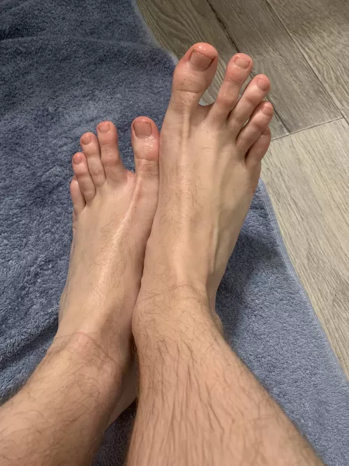 Everything is better with oil 😏 by hottubsexmachine18