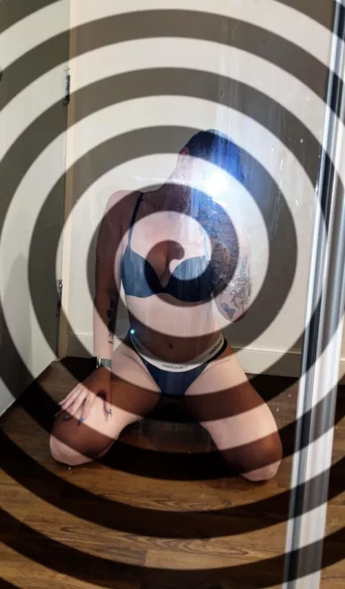 Everywhere I look I always see spirals 🌀🌀🌀🌀 by bubblybellax