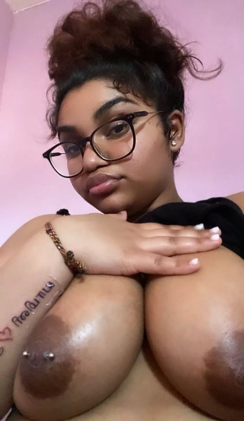 Excuse me master, I'd like to pleasure your cock posted by JaydaFreaks