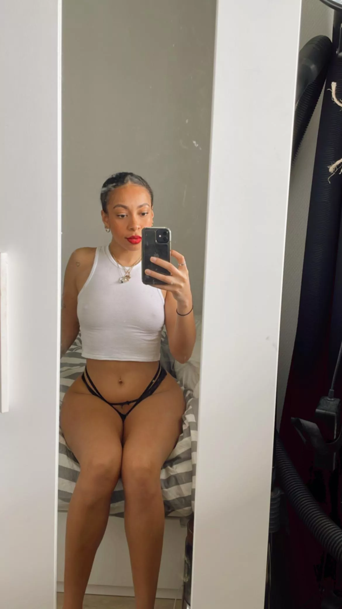 Excuse the dirty mirror :p Dutch x Surinamese posted by Misscharlierose