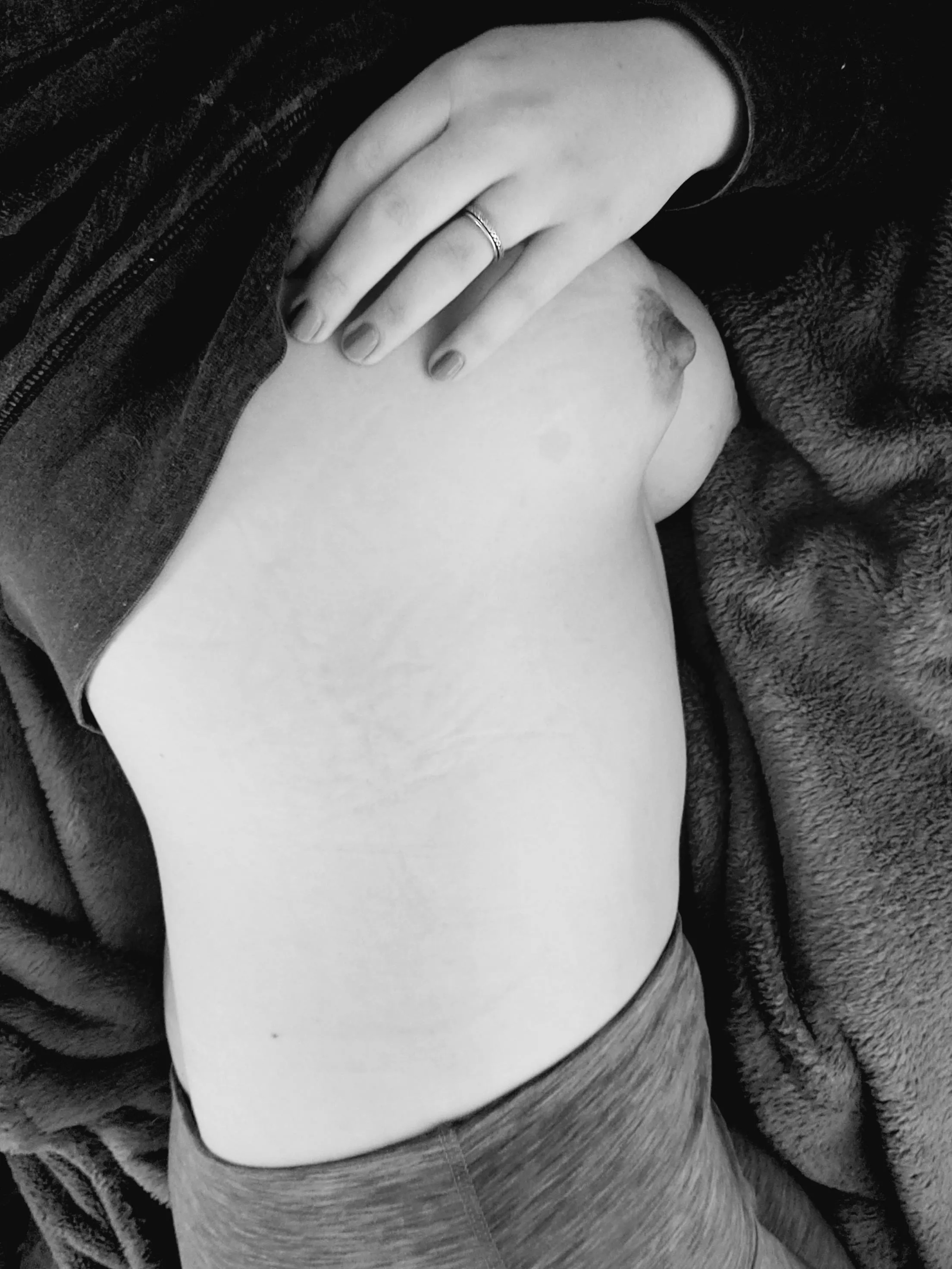 Exercise or go back to bed? Decisions, decisions. posted by justanothernewb82