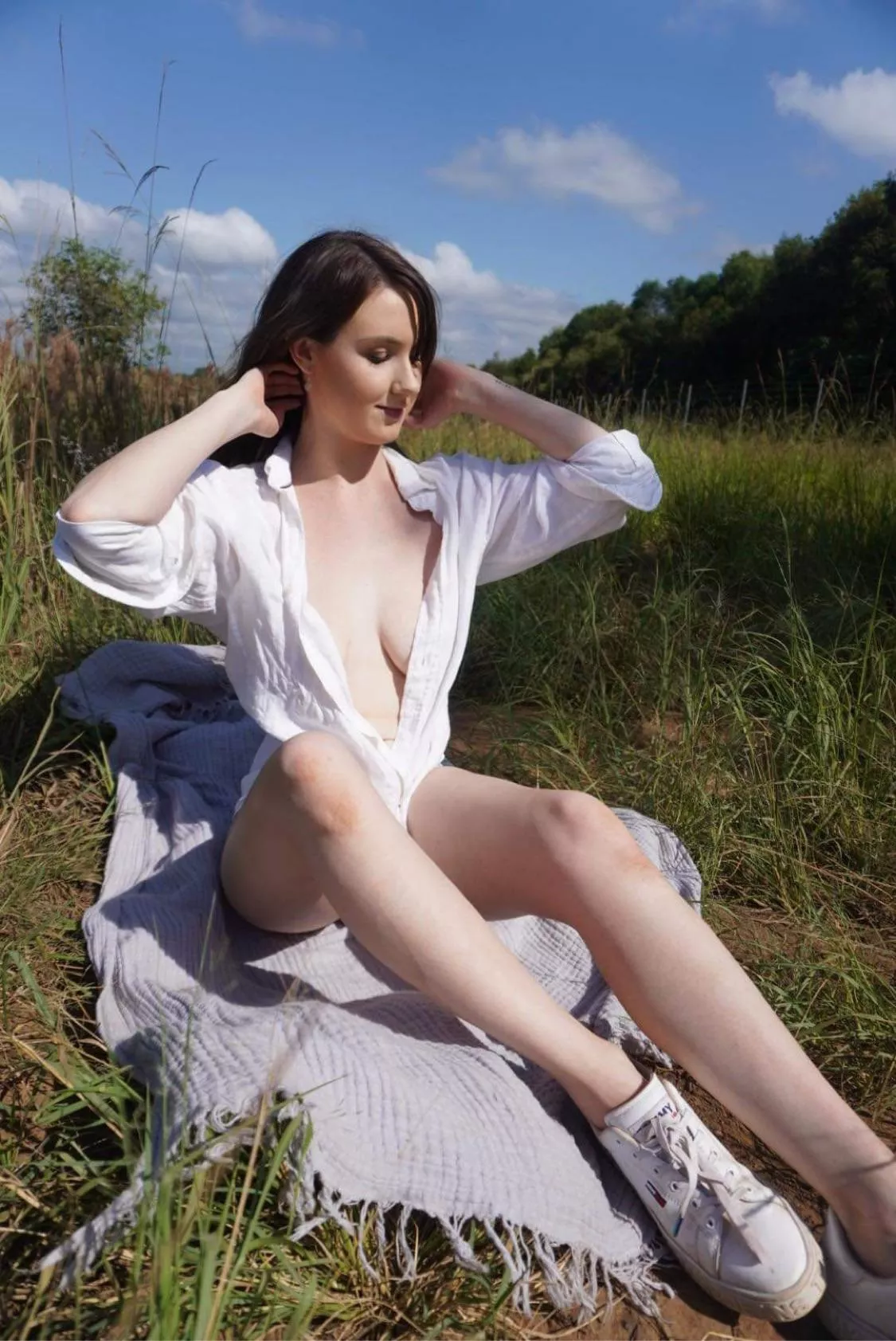 Exploring the wild [F] posted by FlightAttendant69