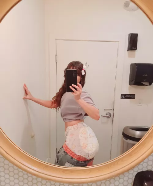 extra padded n fluffy dinner date 🎀 by wetbbybrat