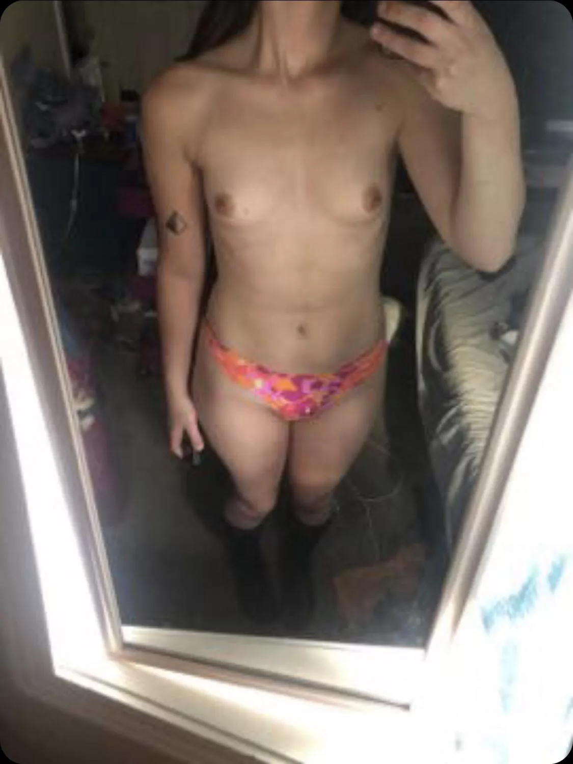 [F, 5’4” 125] i always feel really confident in these 🥰 posted by internetnoods