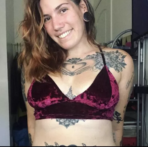 🤠 [f] by Witch_e_