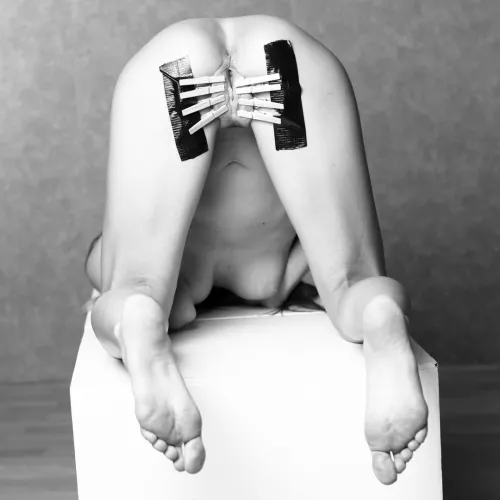 [F] a little pain for pleasure by Tattishow