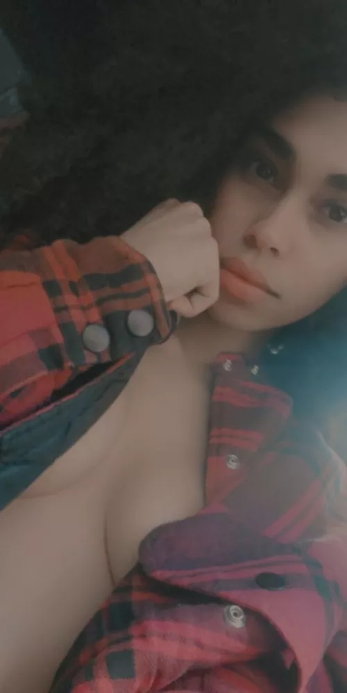 (f) anyone else drive around half naked? by minnie04xo