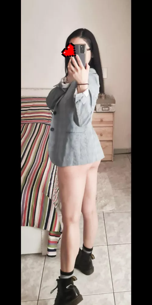 [F] Blazer and Dr. Martens by Askinglots