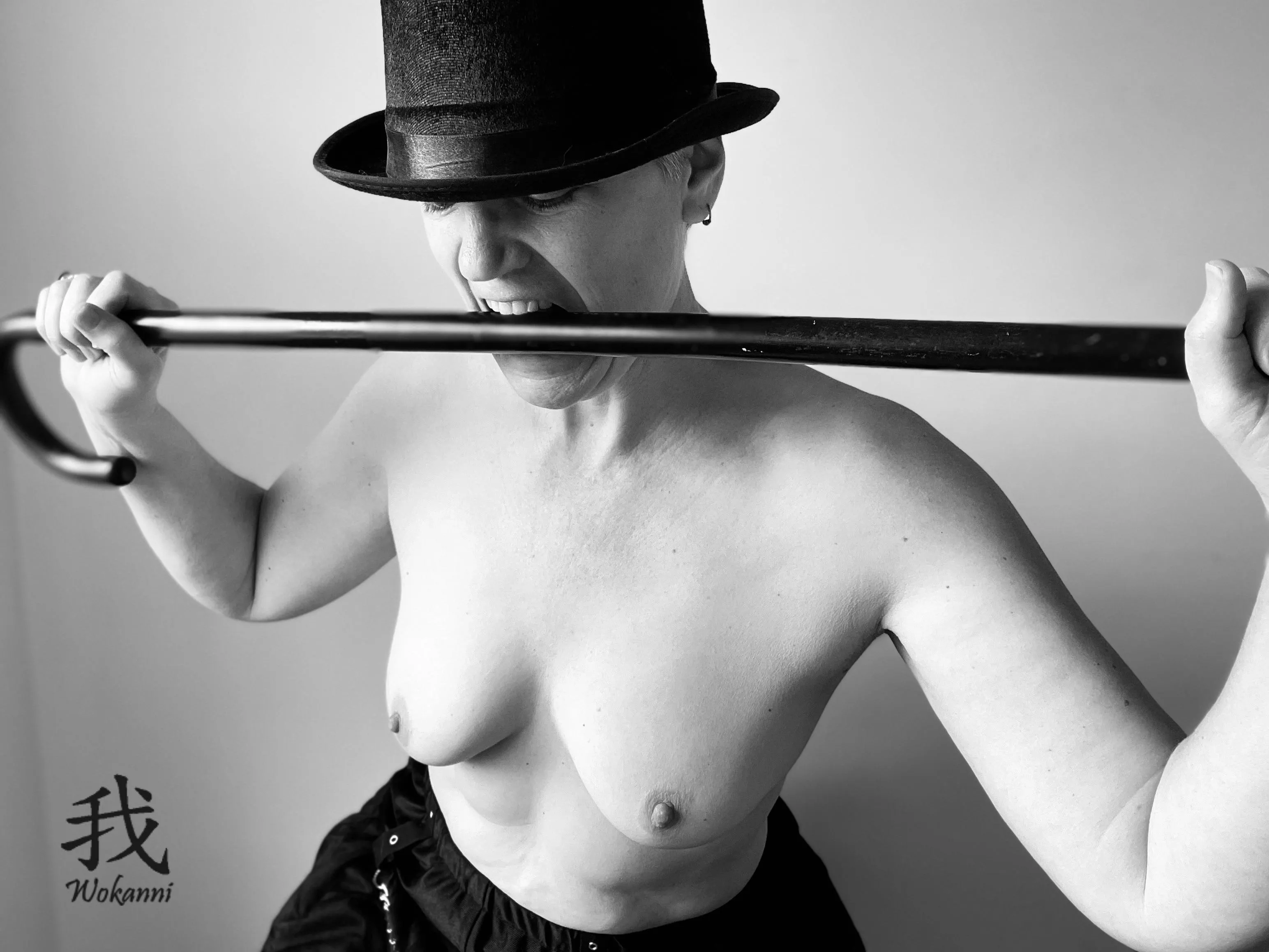 [F] Burlesque Bites posted by wokanni