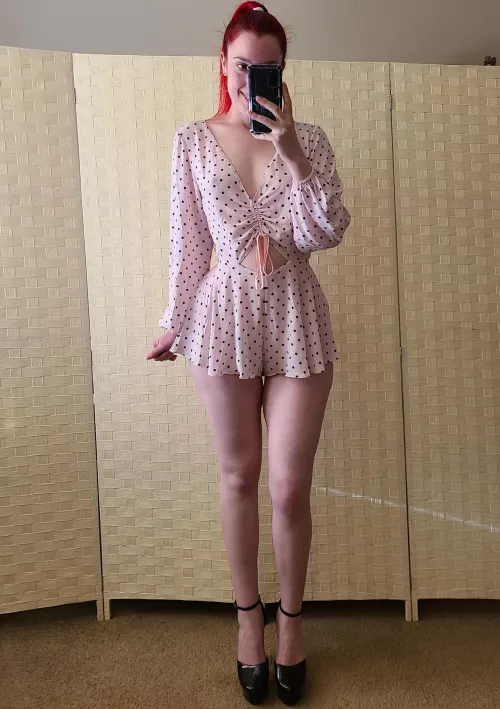 [F] found a cute VS romper that's easy to pull down for some fun 🤍 by hipsgirl